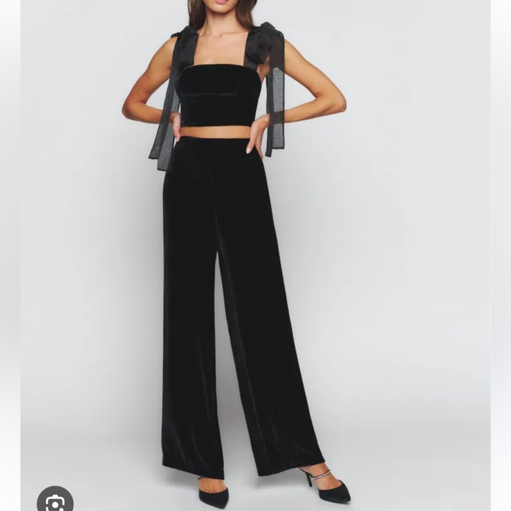 NWOT Reformation Abby Velvet Two Piece Set in Black